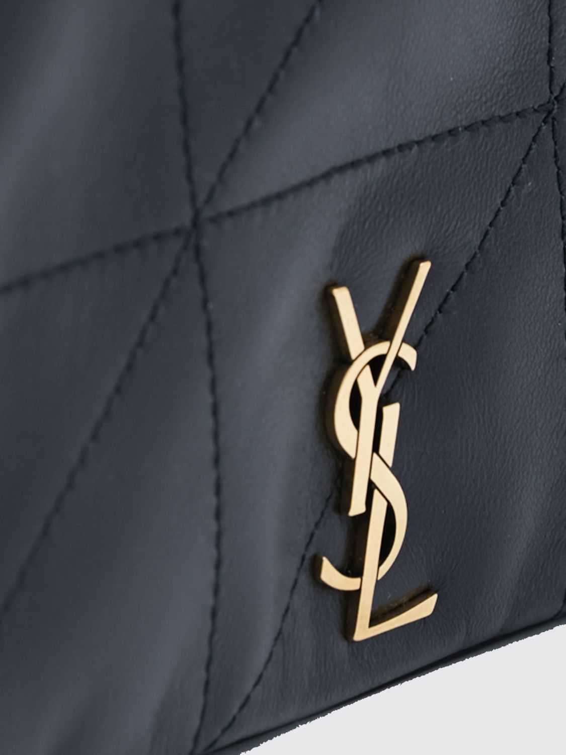 woman's crossbody bag