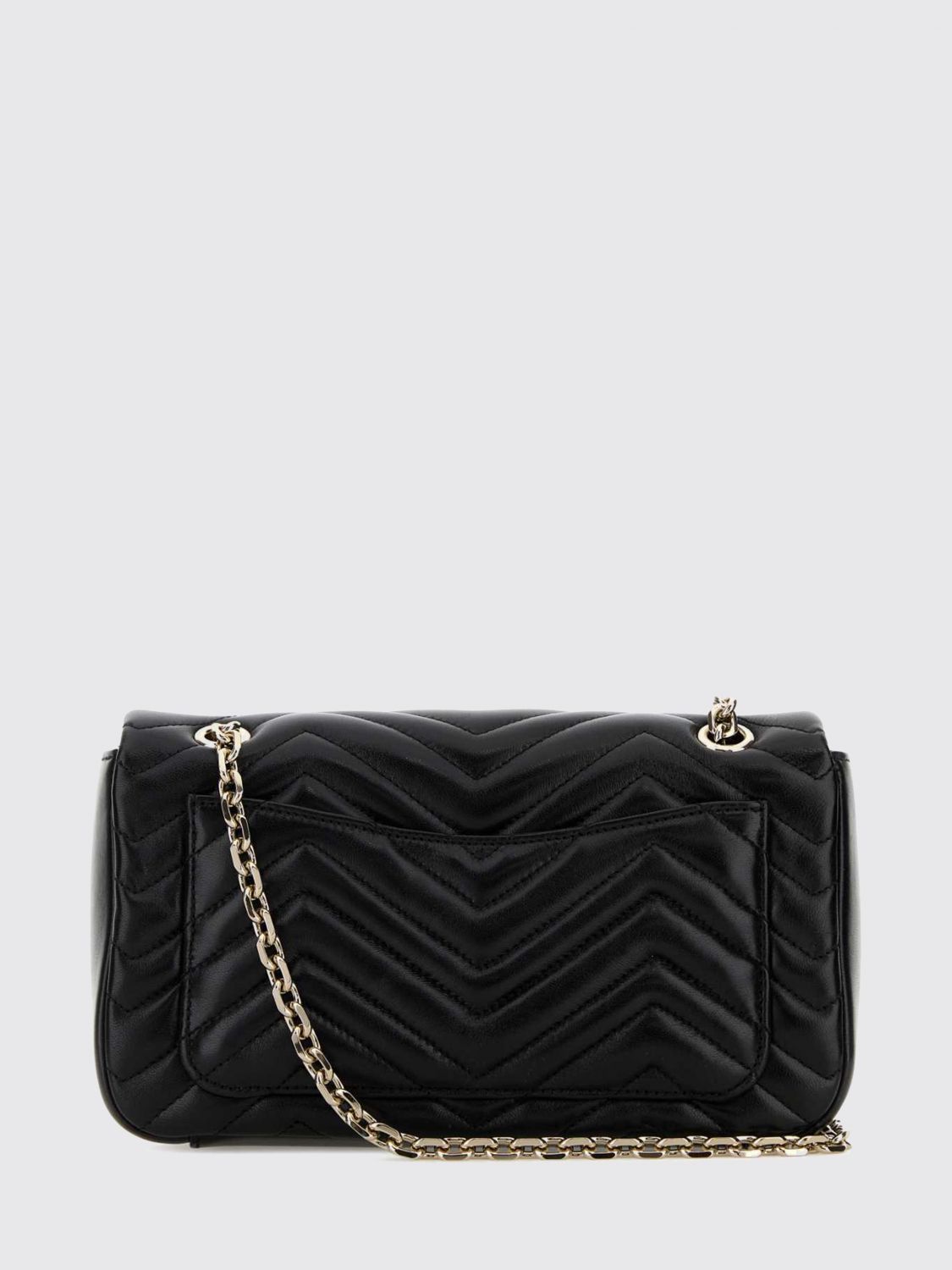 gg marmont shoulder bag in matelassé leather with chain strap