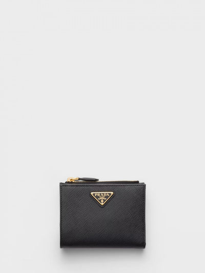 woman's wallet