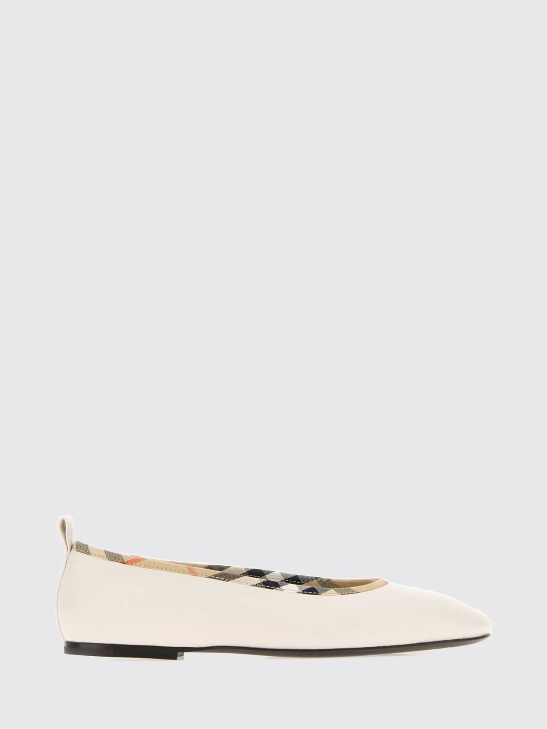 woman's ballet flat