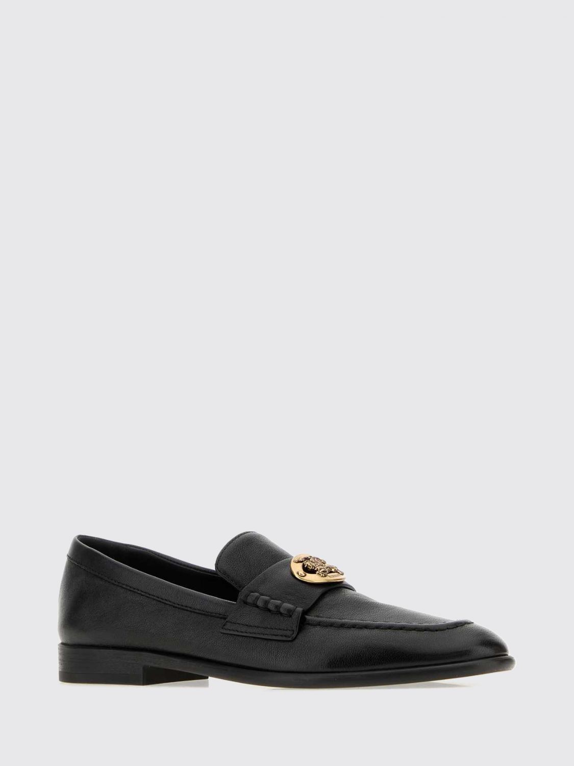 woman's ballet flat