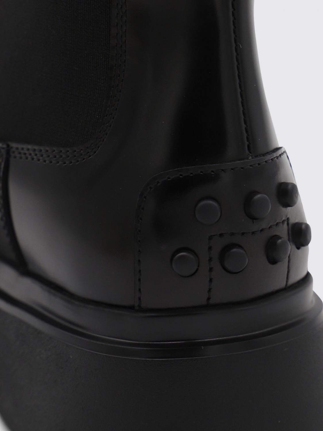 smooth calf leather chelsea boots with rubber sole
