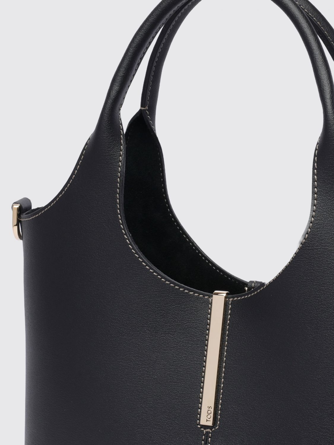 smooth calf leather handbag with double handle and shoulder strap
