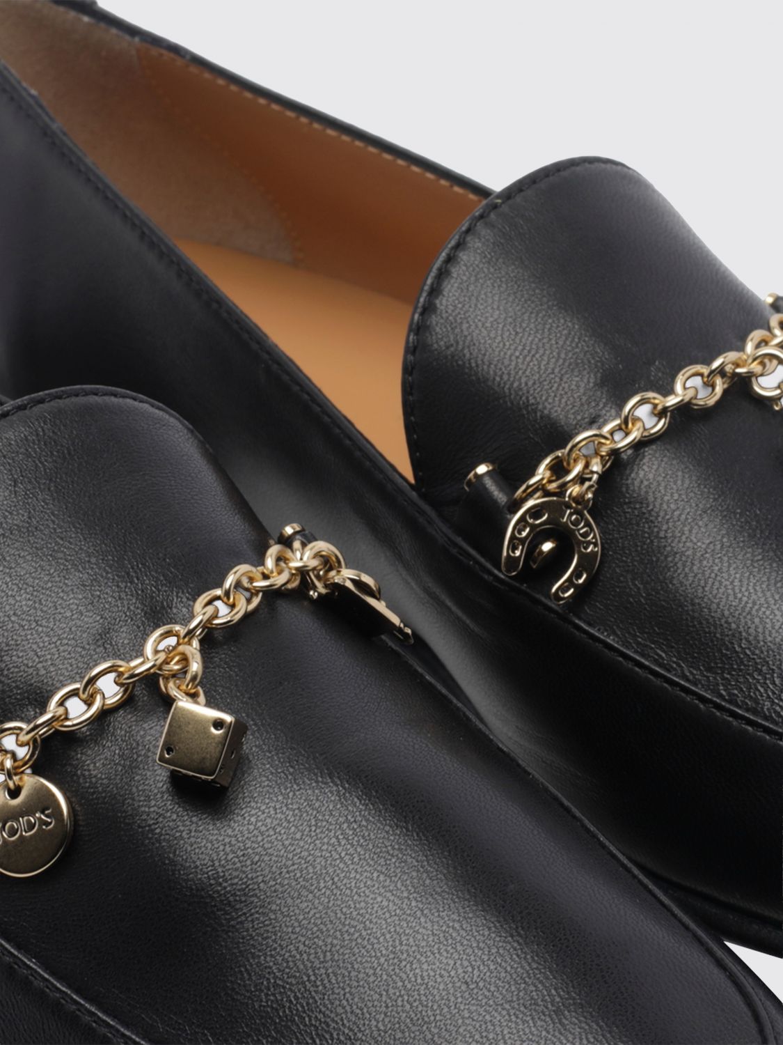 smooth calfskin loafers with metal mesh charm