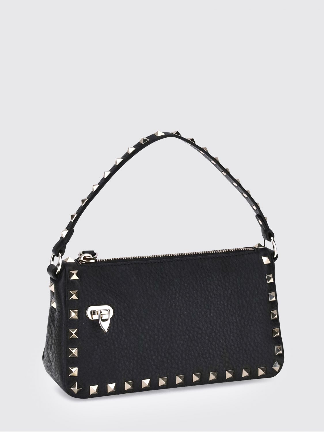 woman's shoulder bag