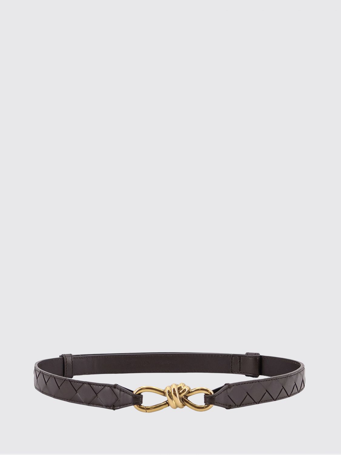 smooth leather belt with metal buckle