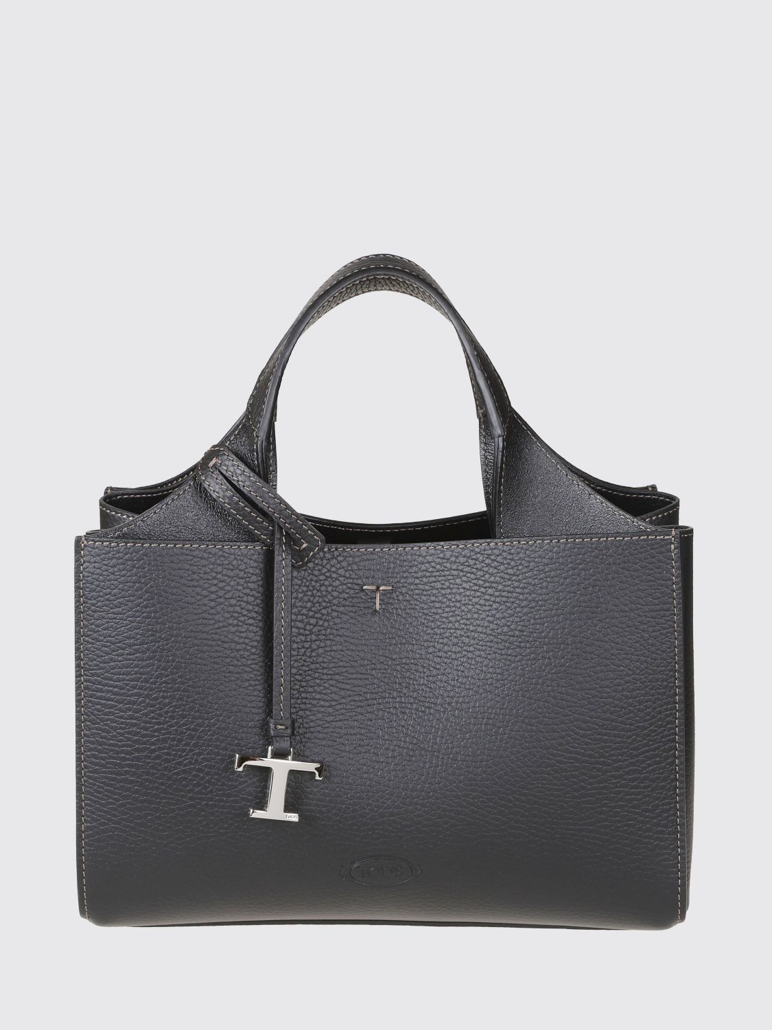 handbag in tumbled leather with double handle and logo charm