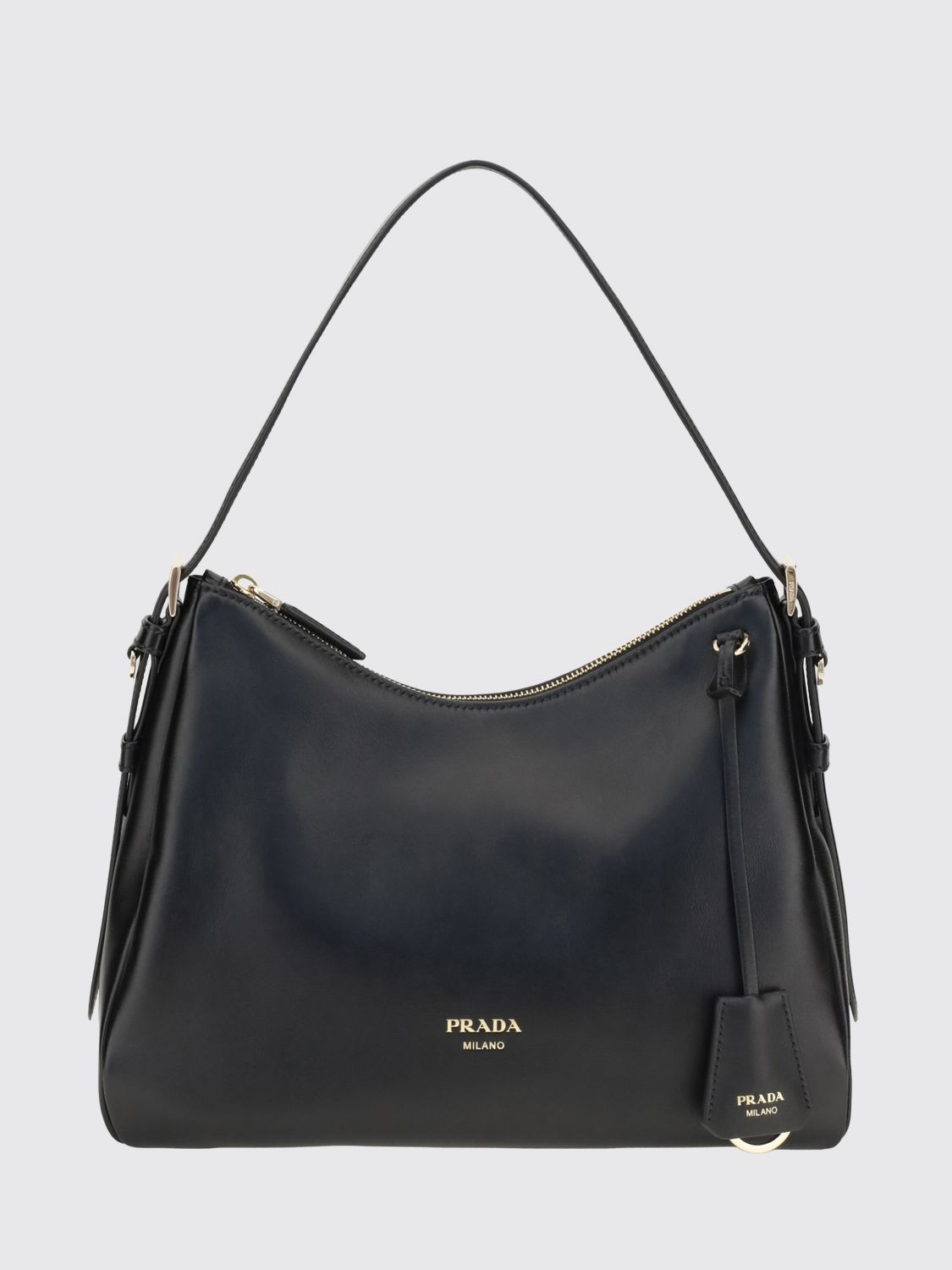 woman's shoulder bag