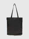 woman's tote bag
