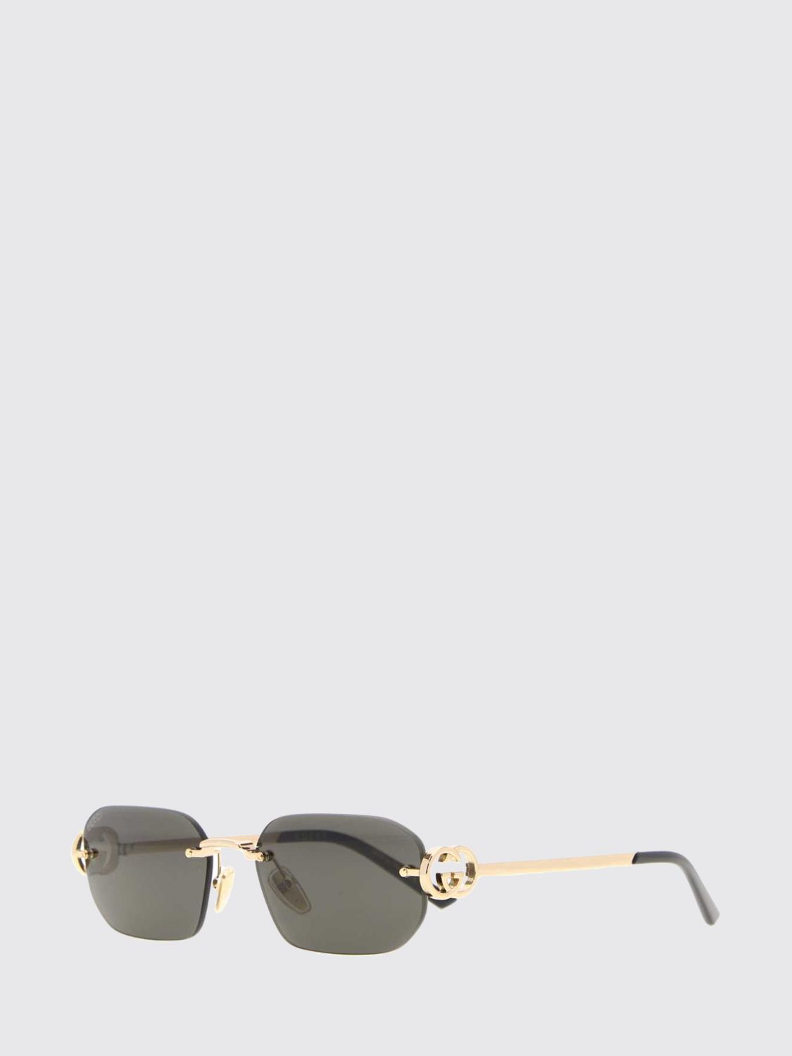 woman's sunglasses