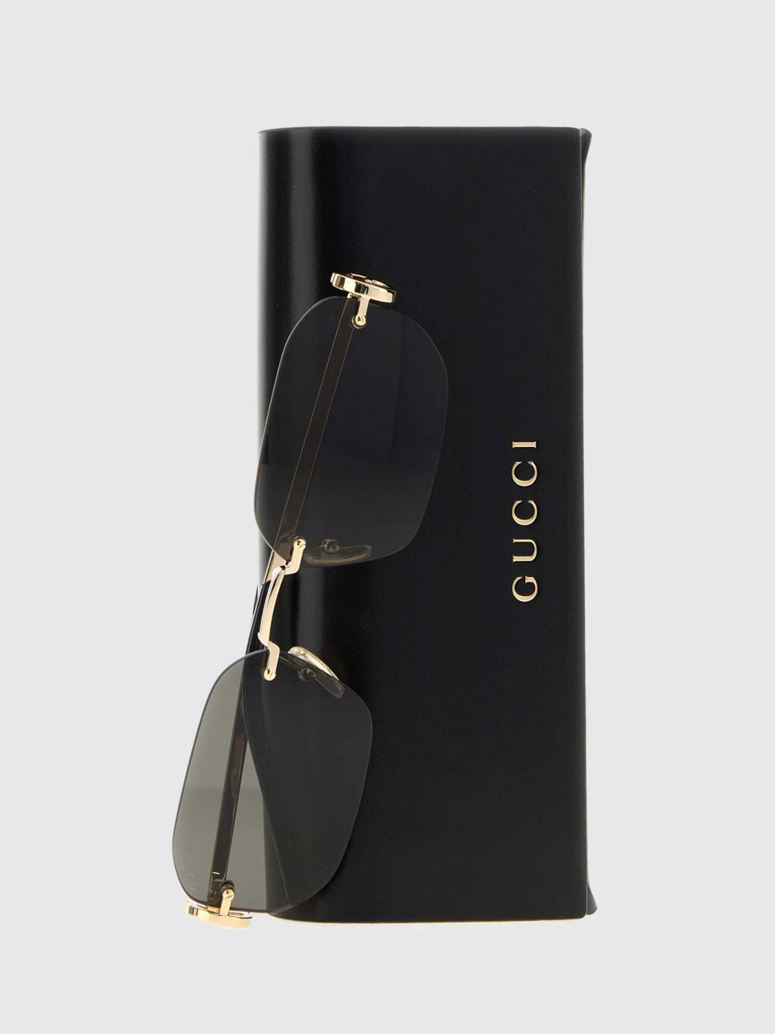 woman's sunglasses