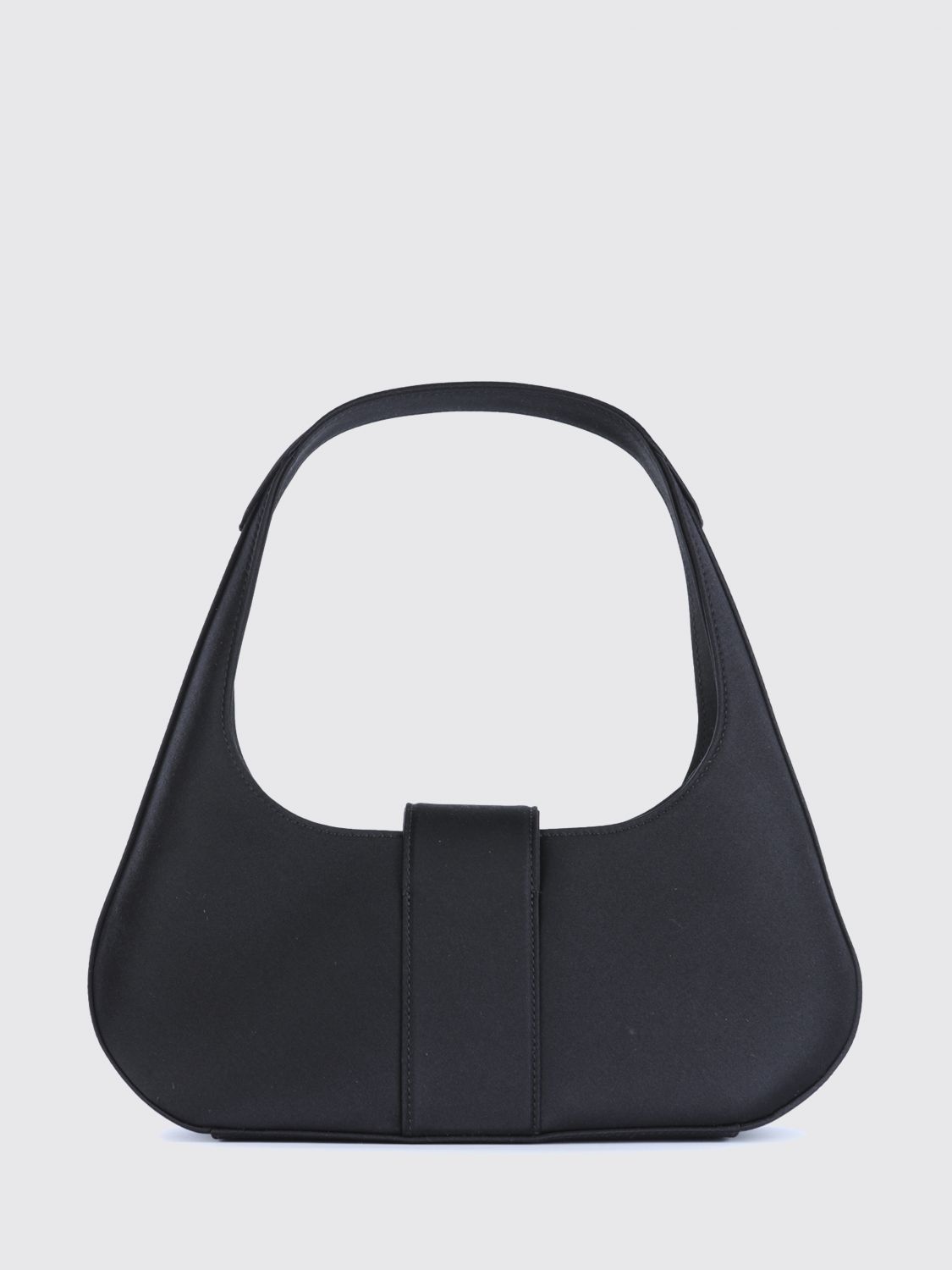 woman's shoulder bag