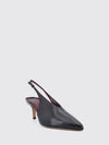 woman's pump chloé