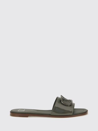 vlogo signature patent leather low heel slide sandals