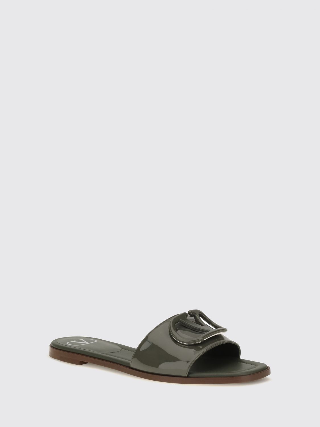 woman's heeled sandal