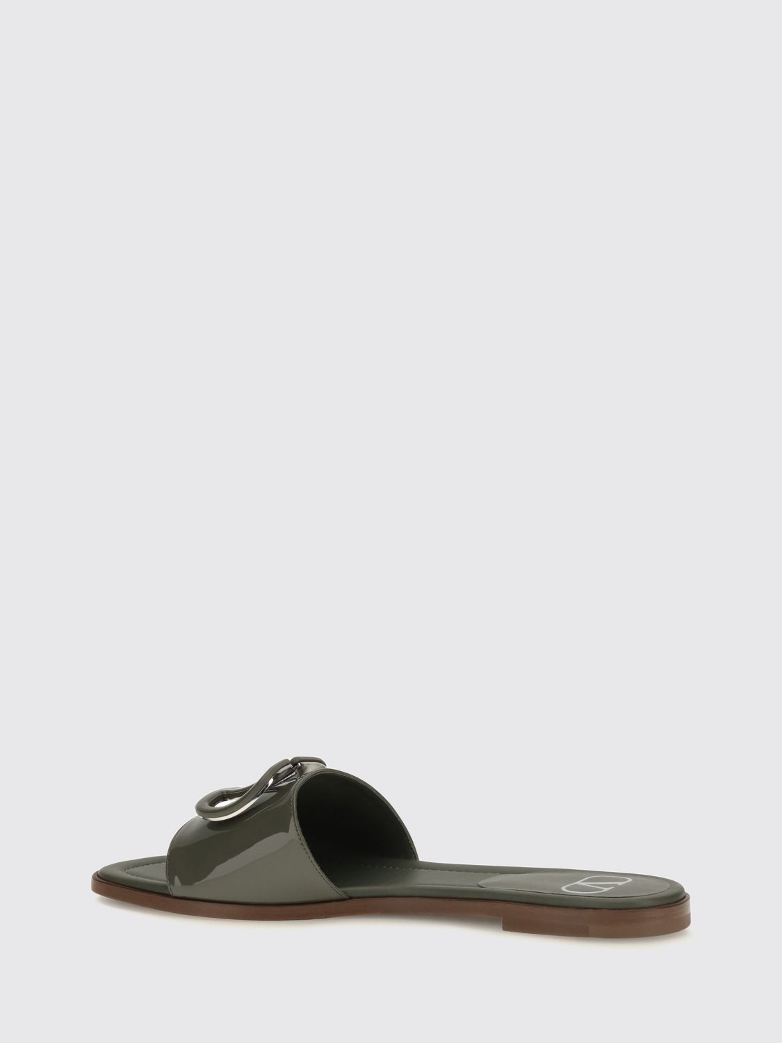 woman's heeled sandal