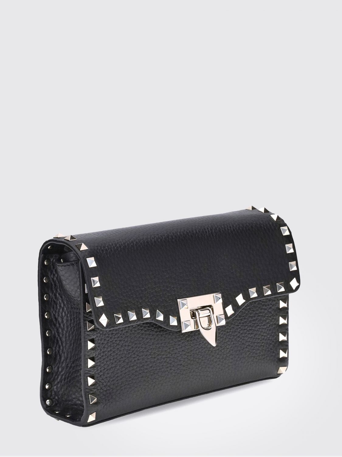 woman's shoulder bag