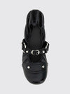 woman's shoes