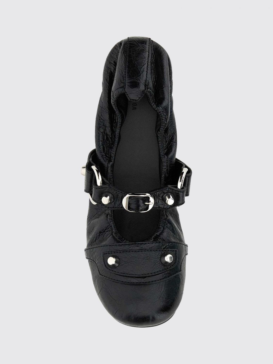 woman's shoes