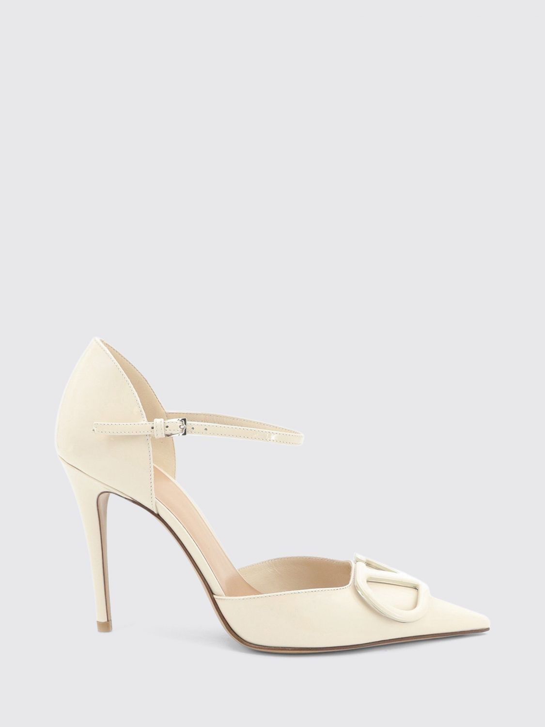 woman's pump
