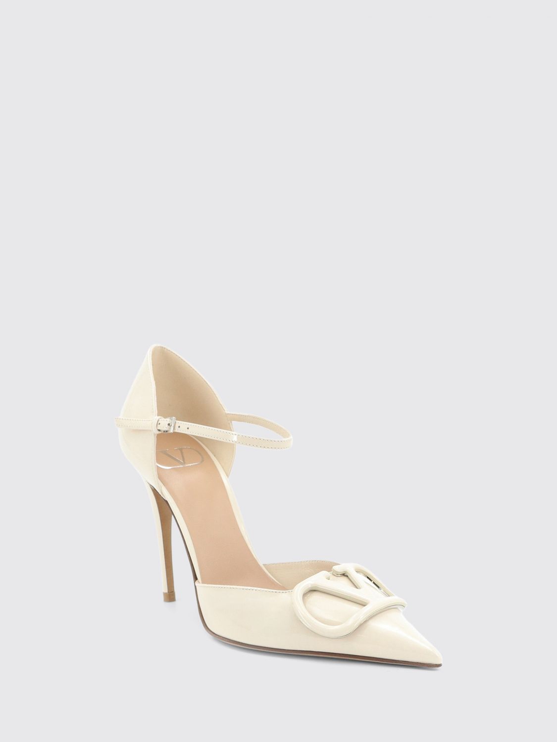 woman's pump