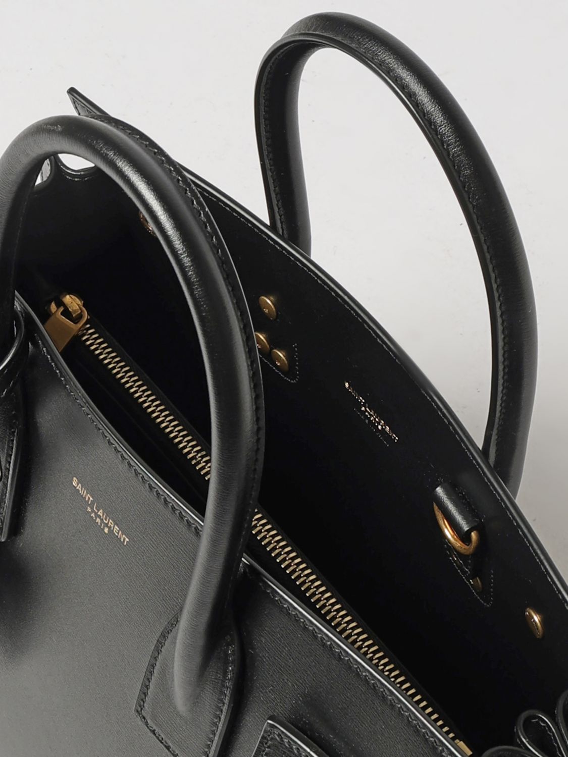 small sac de jour tote bag in smooth calfskin leather