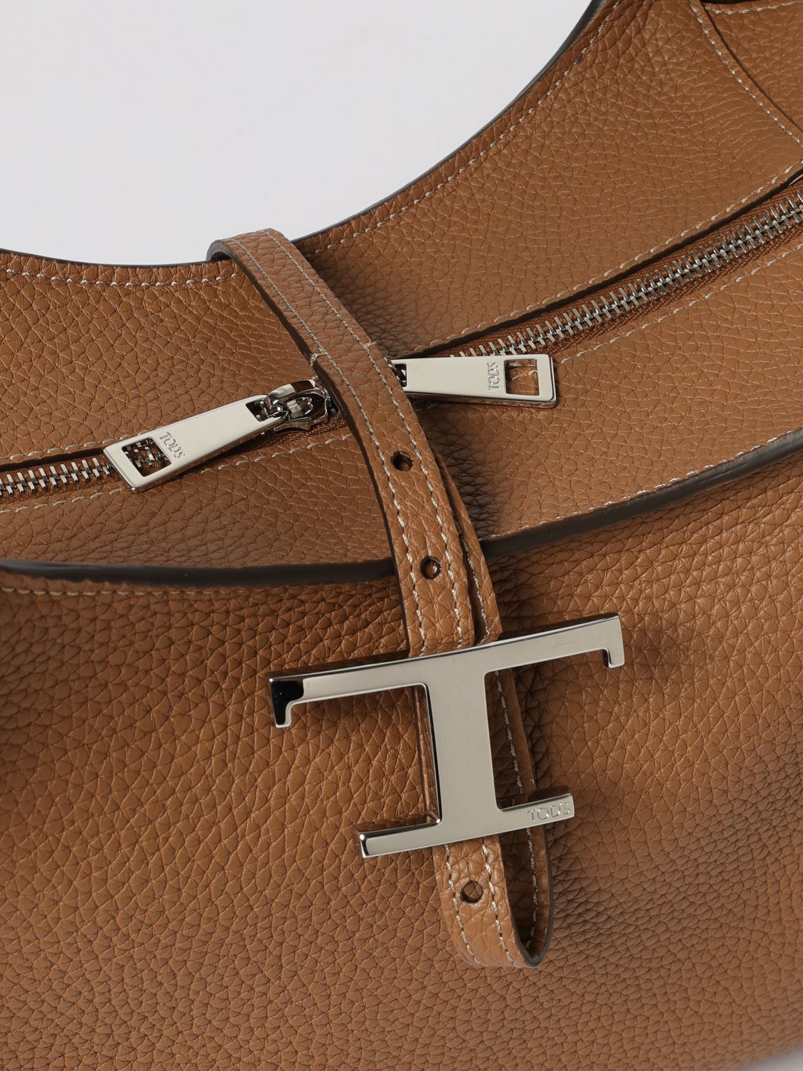 grained calfskin shoulder bag with t timeless logo