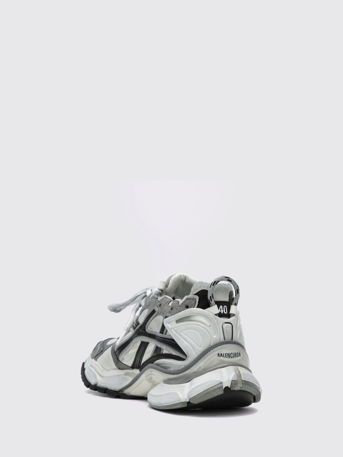 runner low-top sneakers in mesh with a worn-out effect