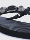 woman's flat shoes
