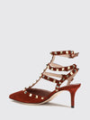 woman's heeled sandal