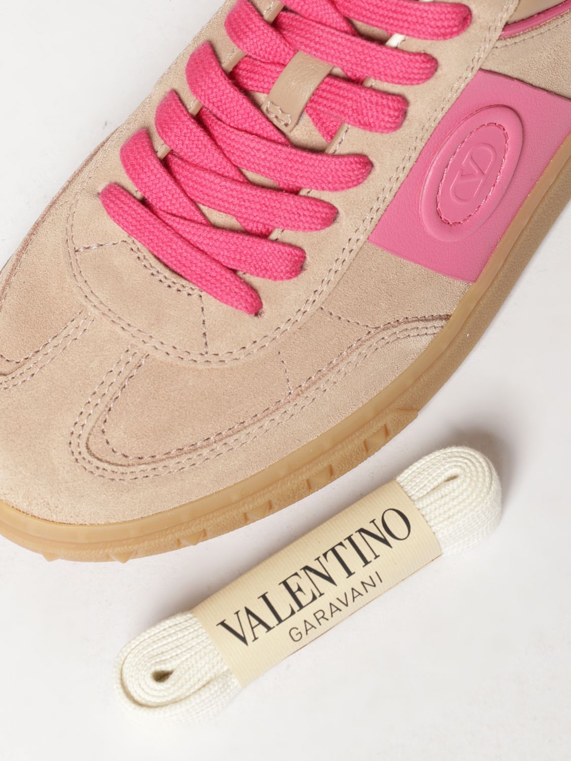 upvillage calf leather sneakers with vlogo signature