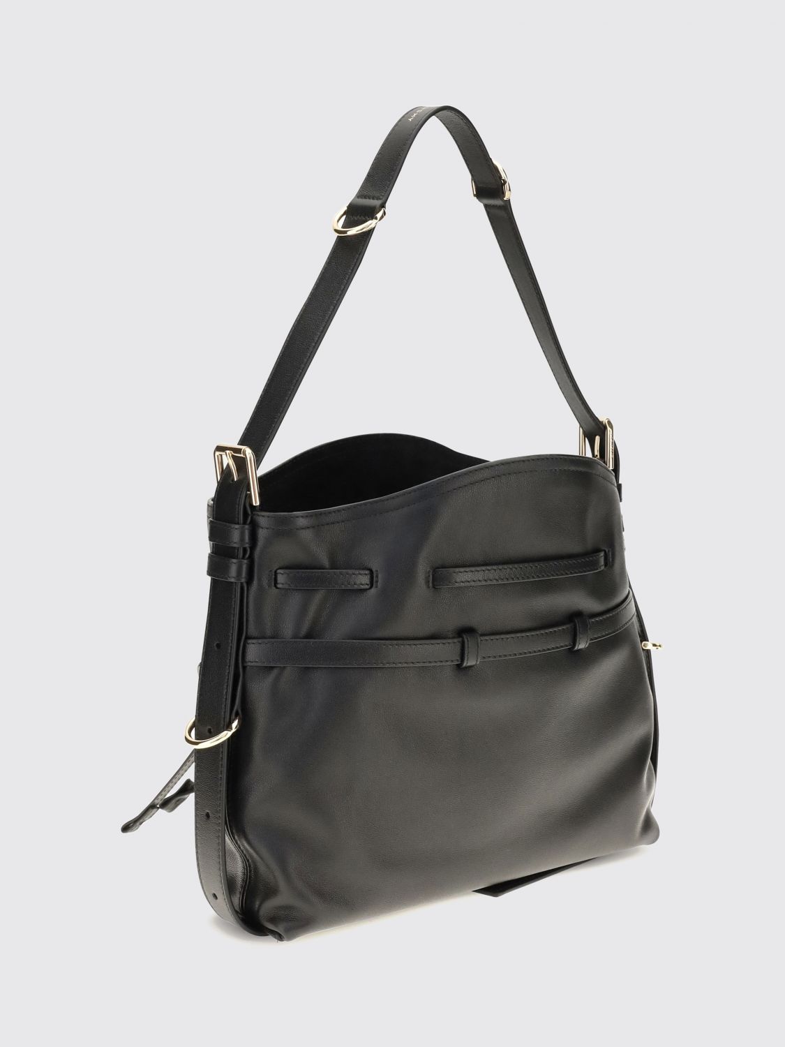 woman's shoulder bag
