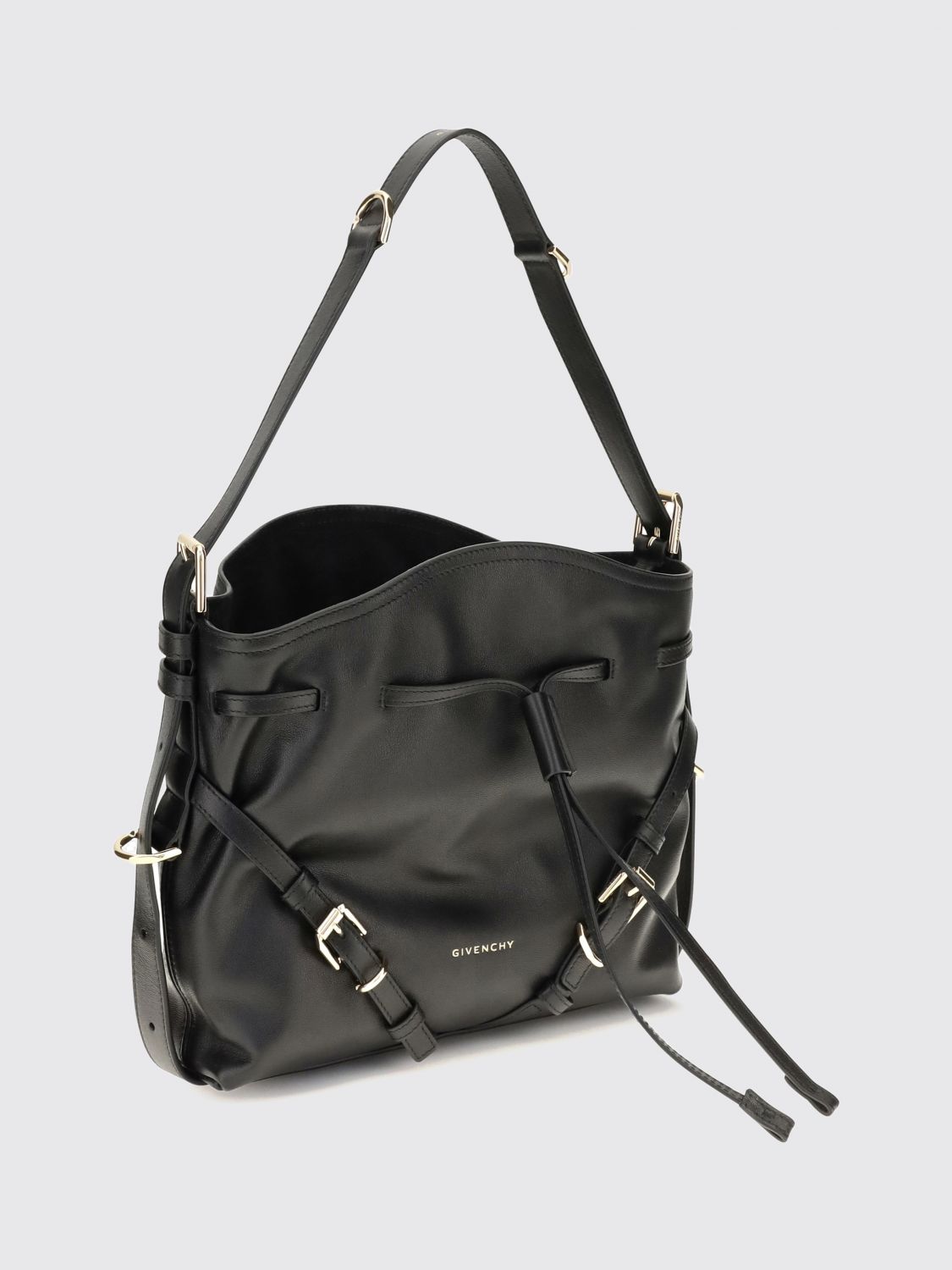 woman's shoulder bag