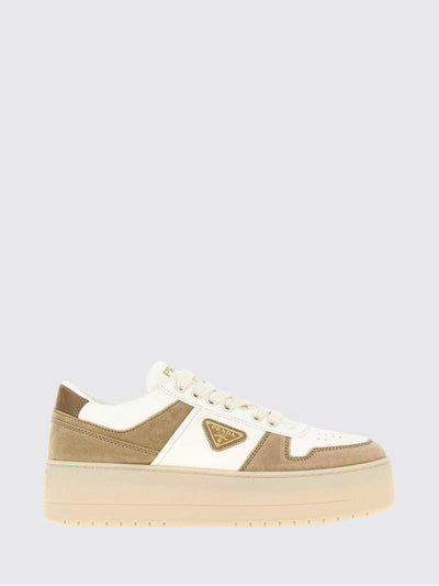 woman's sneakers
