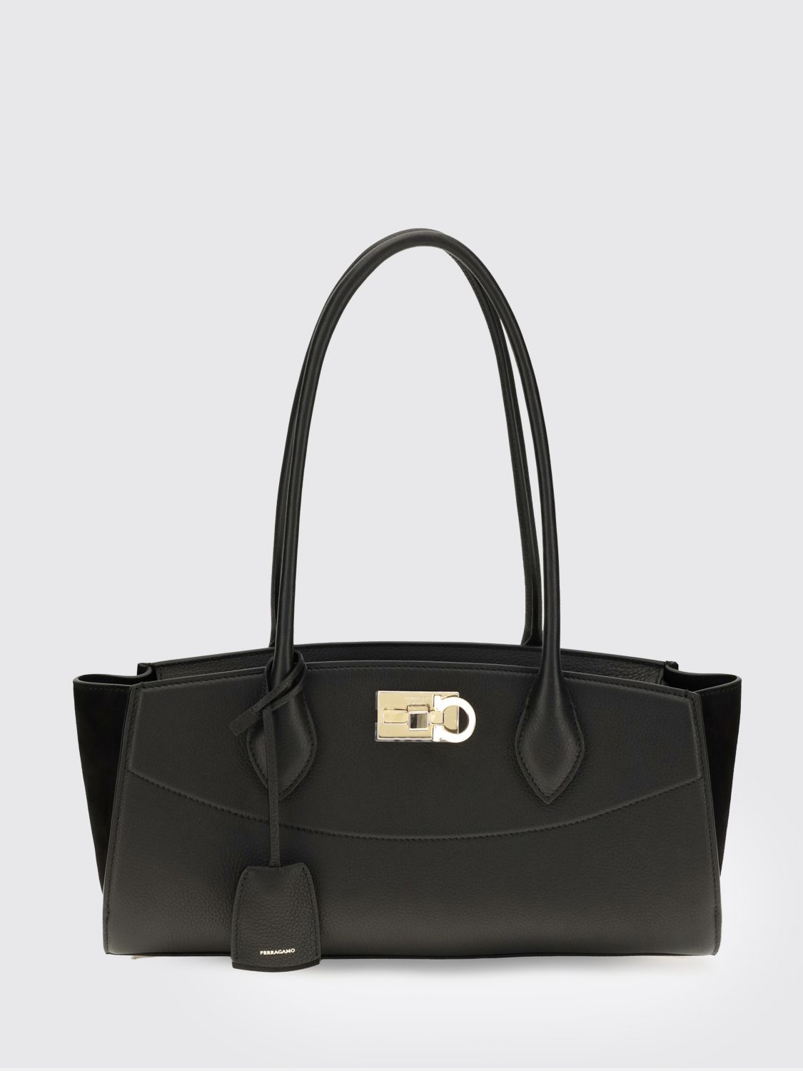 woman's shoulder bag