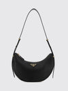 woman's shoulder bag