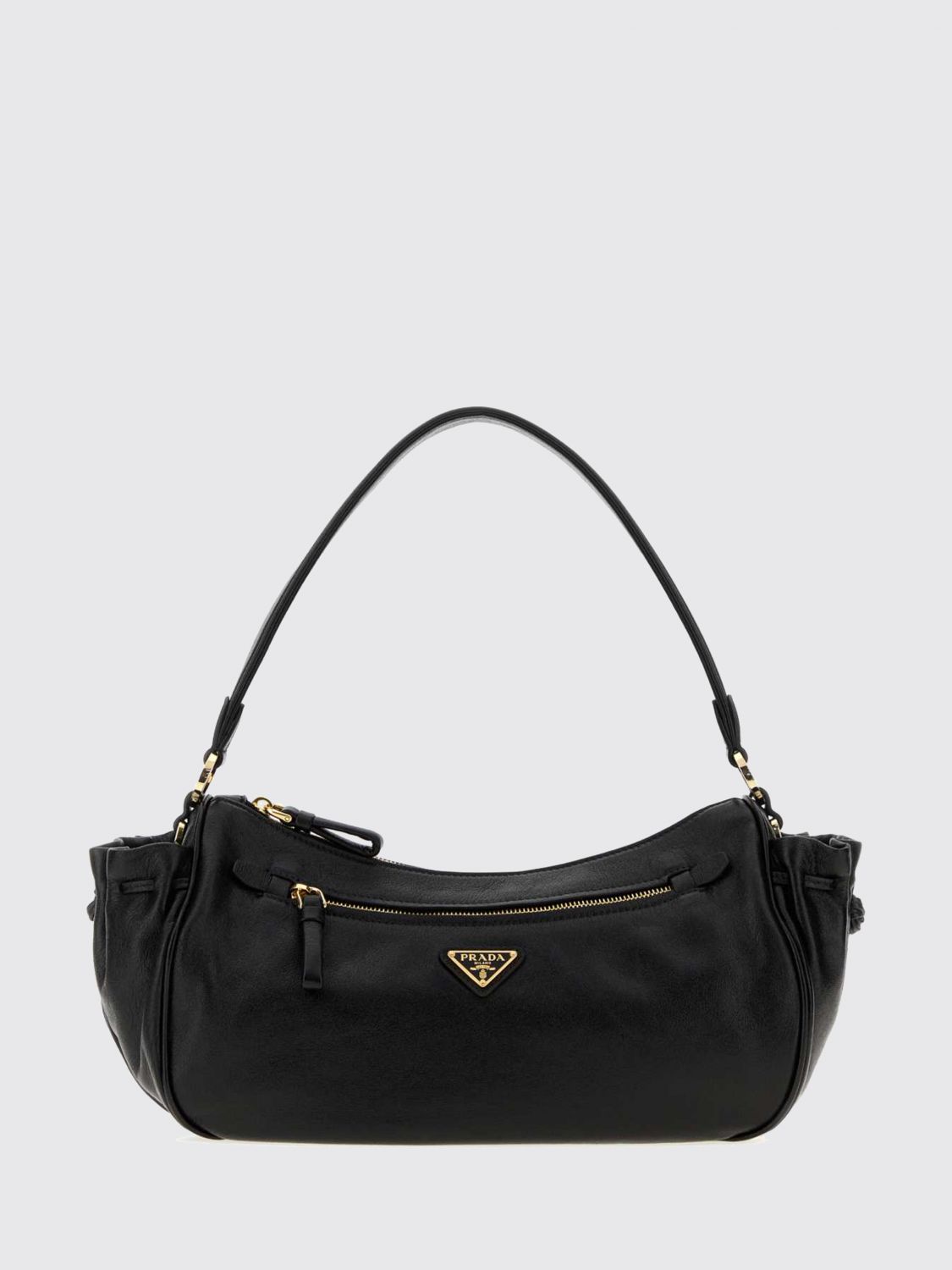woman's shoulder bag