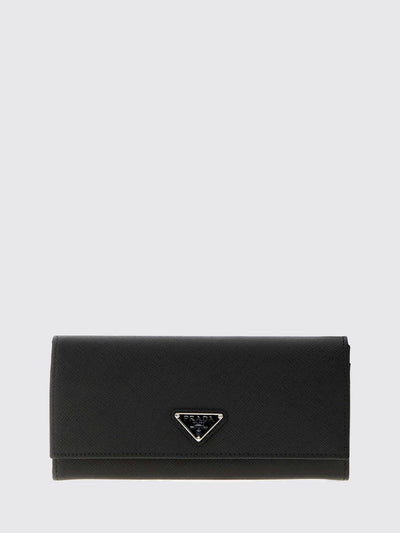 woman's wallet