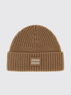 woman's hat