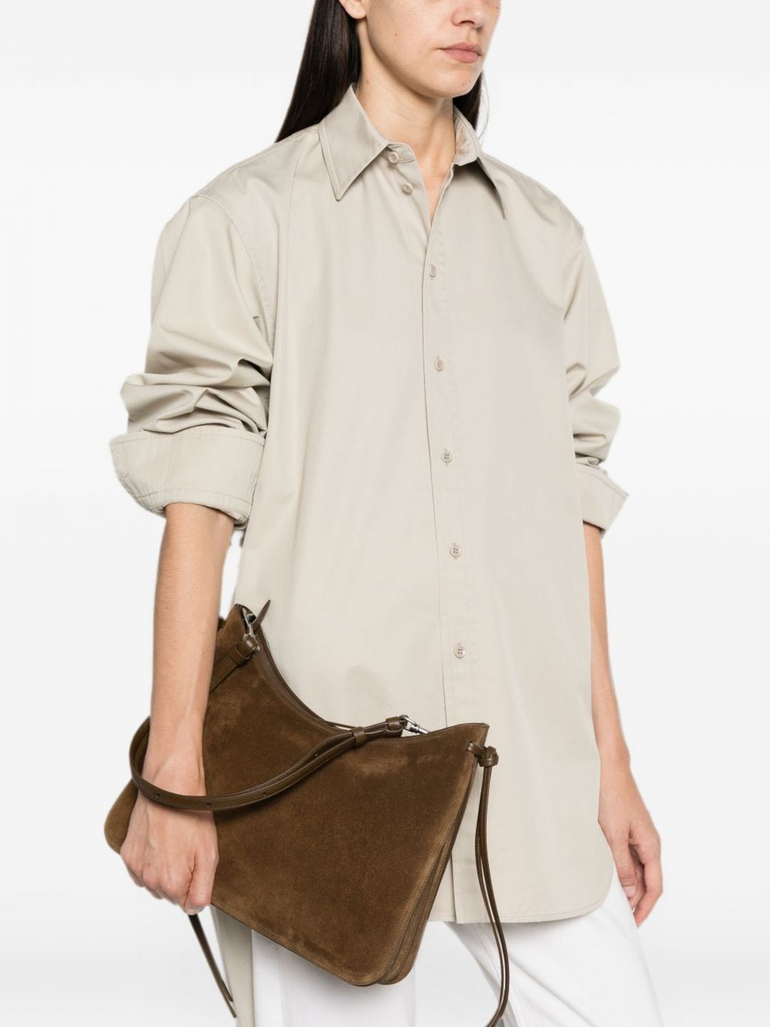 woman's shoulder bag