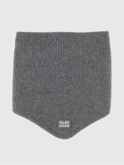woman's scarf