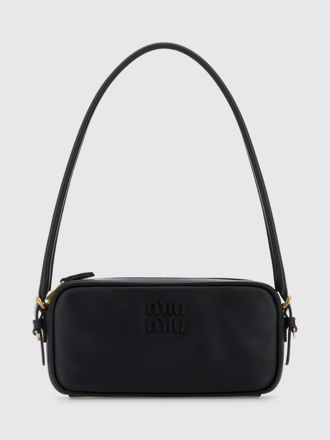 woman's shoulder bag