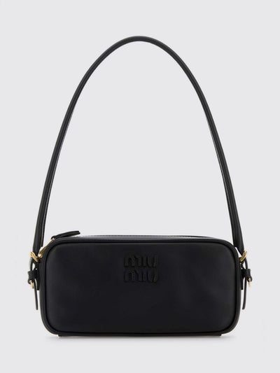 woman's shoulder bag