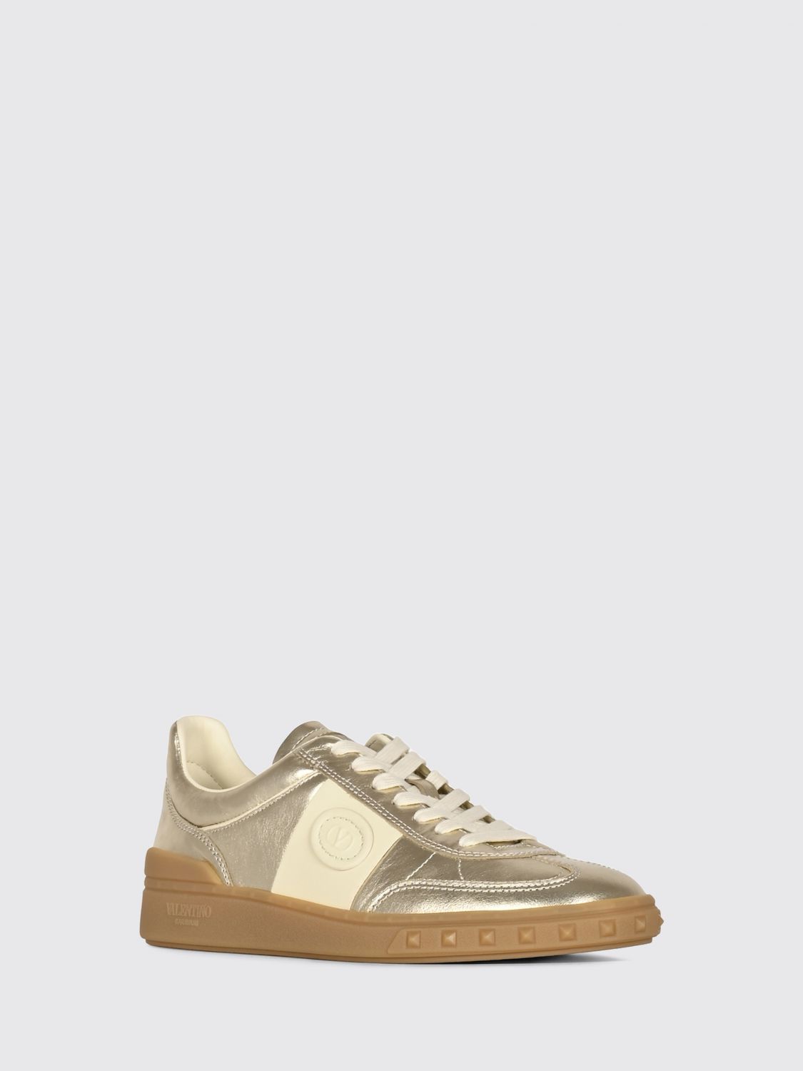 woman's sneakers