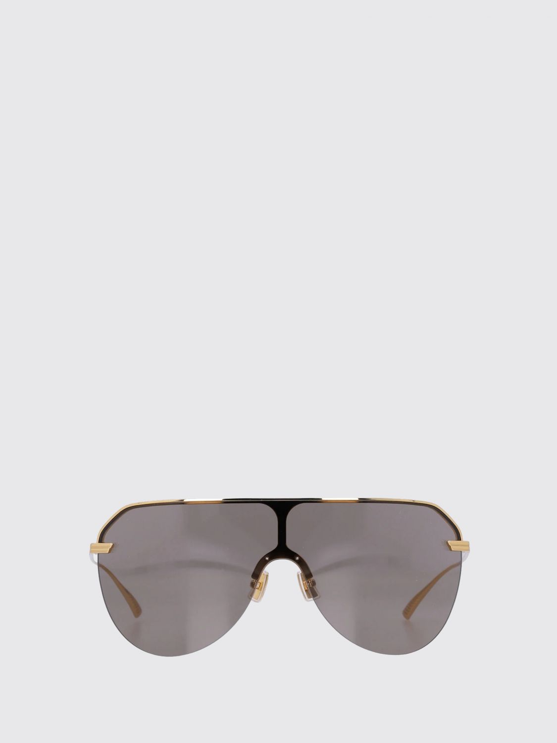 woman's sunglasses