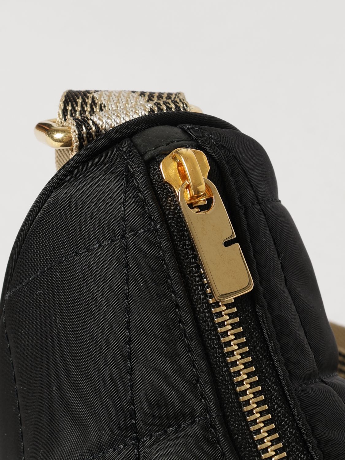 woman's shoulder bag