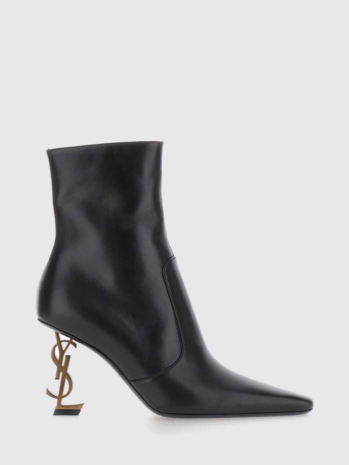 woman's flat ankle boot