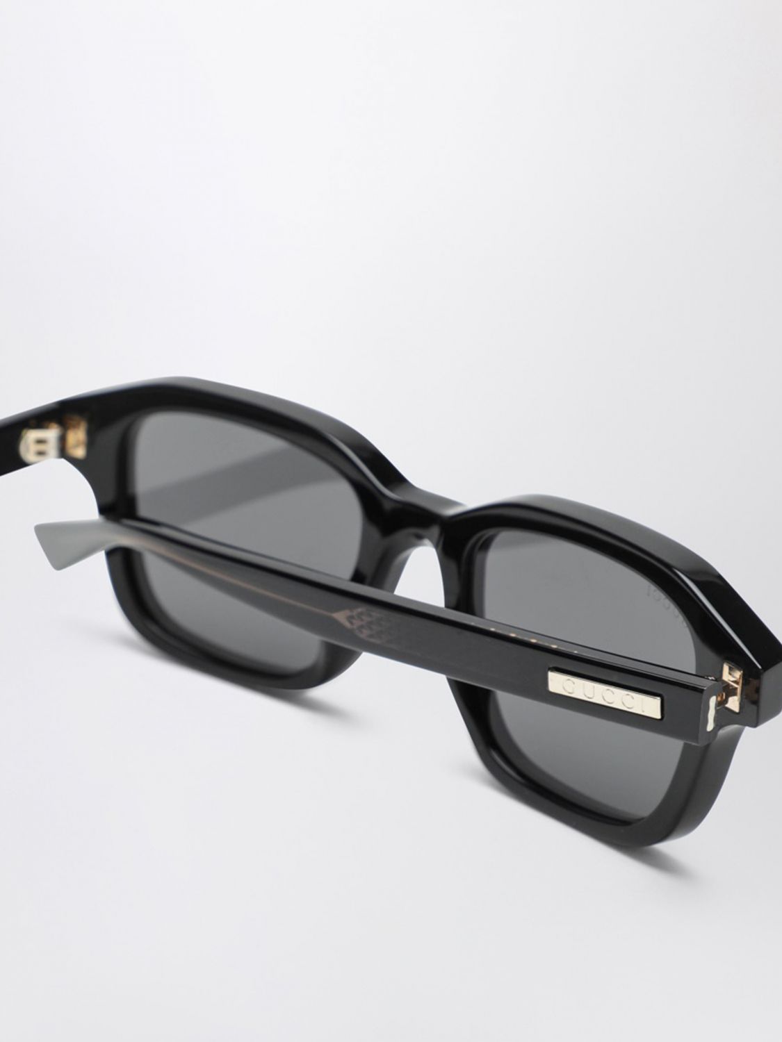 rectangular cat-eye sunglasses in black acetate