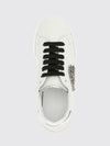 woman's sneakers