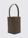 woman's shoulder bag